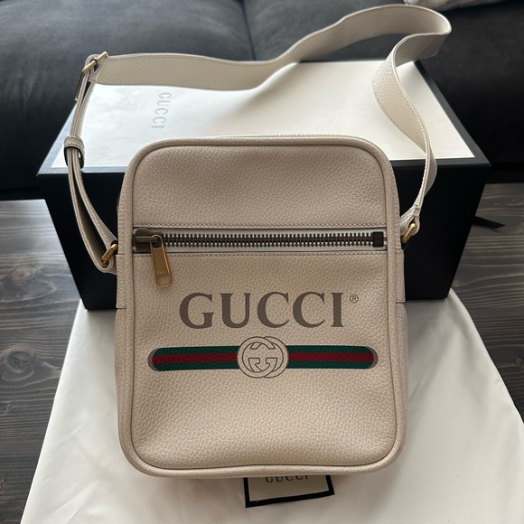 Gucci cross body bag - Picture 3 of 4